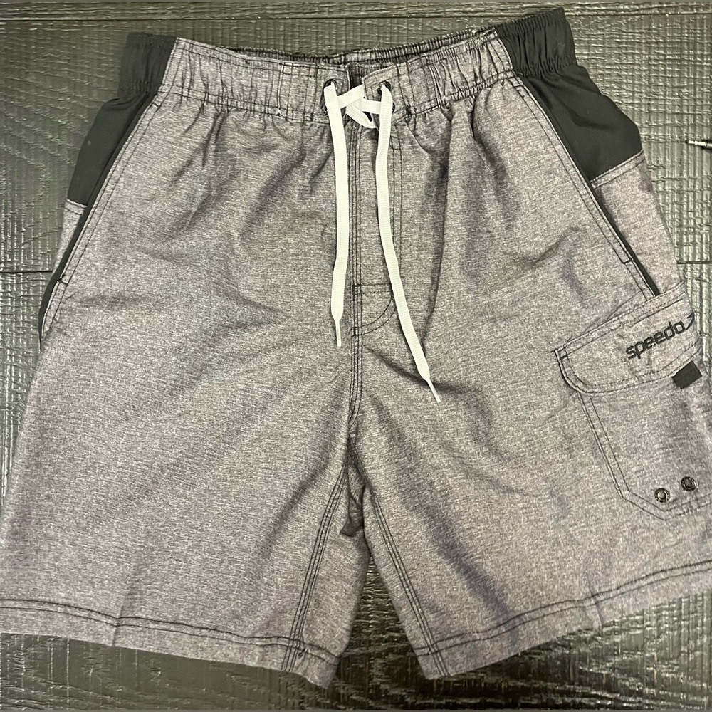 Men’s Speedo Bathing Suit swim trunks size Medium